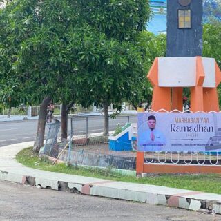 Spanduk Ucapan Marhaban Yaa Ramadhan Andi Sudirman Sulaiman Tersebar di Bulukumba