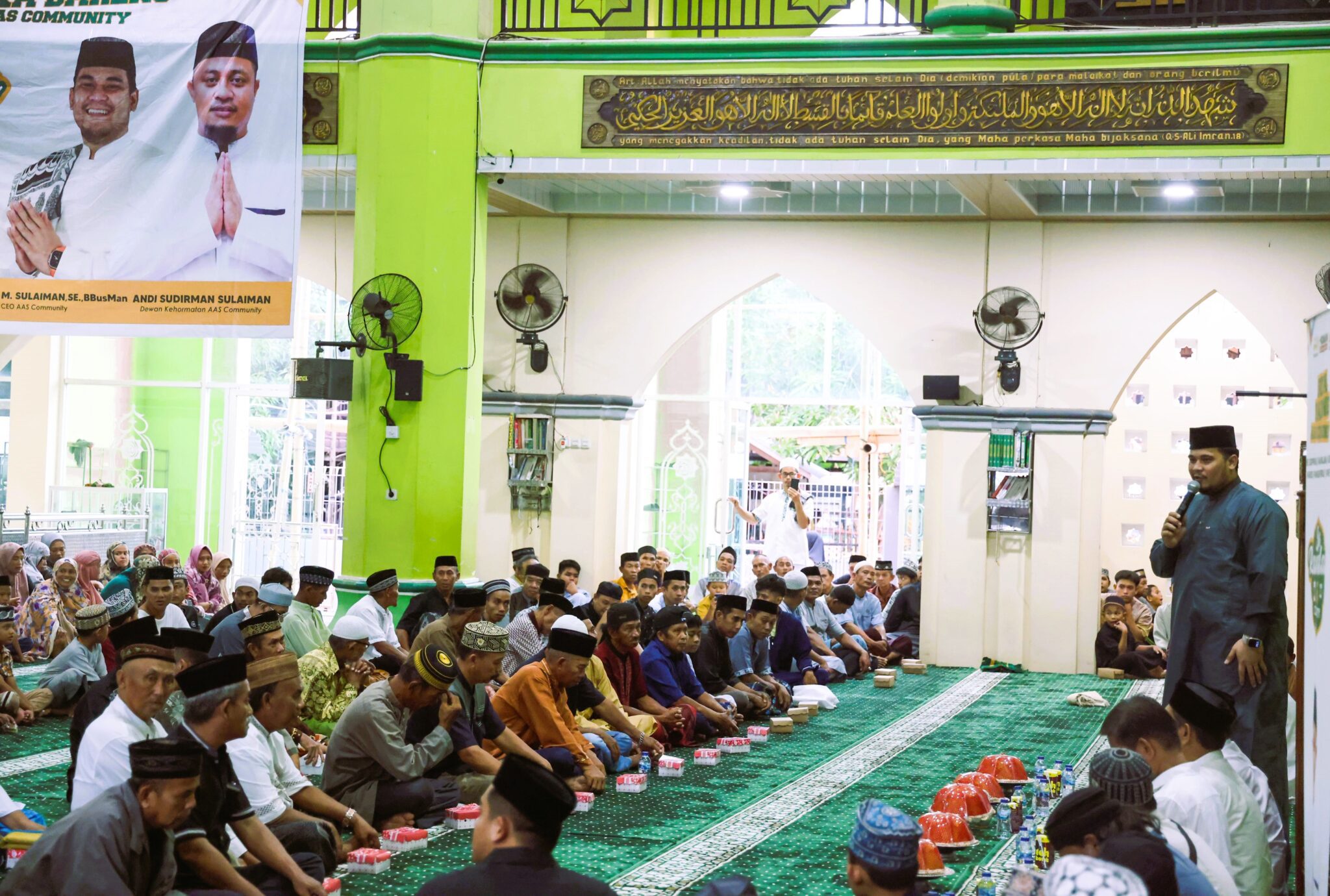 AAS Community Gelar Buka Puasa Bersama Warga Soppeng dan Berbagi ke Anak Yatim 2 AAS Community Gelar Buka Puasa Bersama Warga Soppeng dan Berbagi ke Anak Yatim