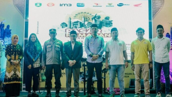 Pj Wali Kota Harap Event Pasar Ramadan Mampu Geliatkan Ekonomi Parepare 1 Pj Wali Kota Harap Event Pasar Ramadan Mampu Geliatkan Ekonomi Parepare
