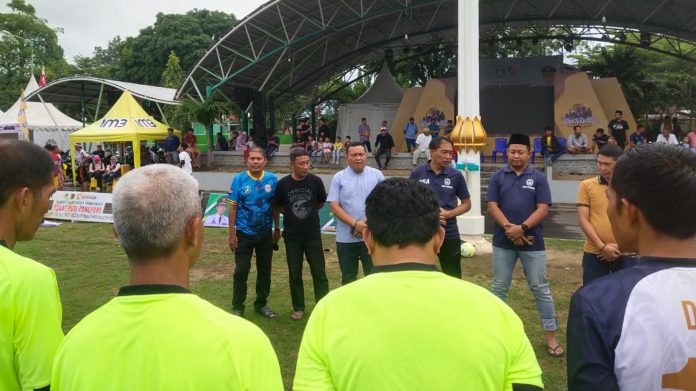 Pj Wali Kota Akbar Ali Saksikan Laga Perdana Liga Ramadan 2024
