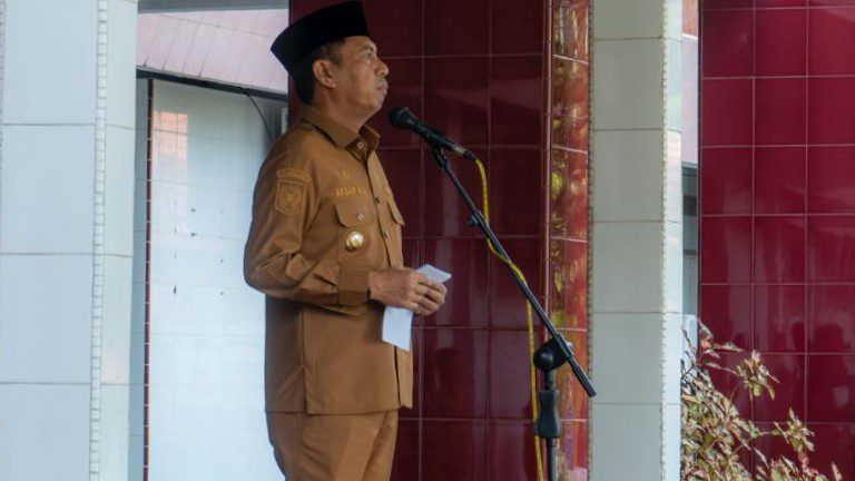 Pimpin Apel Perdana Pasca Libur Lebaran, Pj Wali Kota Akbar Ali Minta ASN Jaga Silaturahmi