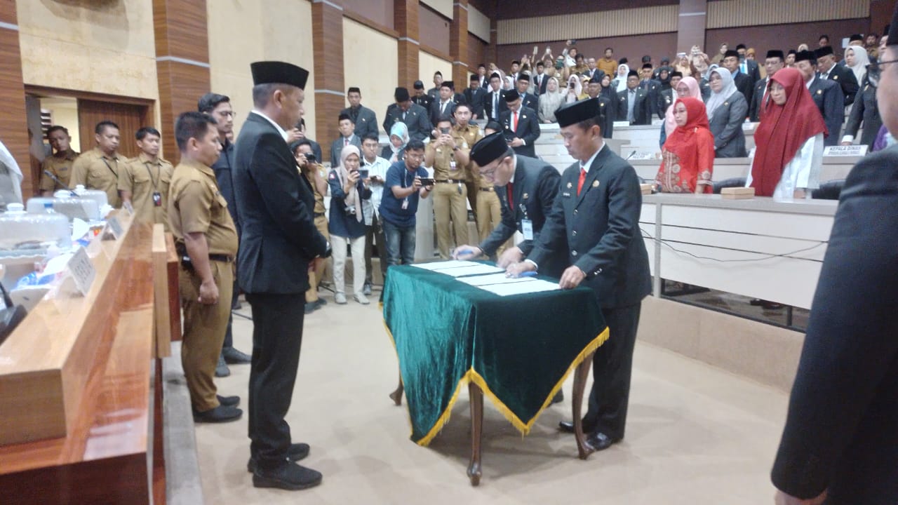 Pj Wali Kota Akbar Ali Lantik Kepala Inspektur dan Kadis Sosial Parepare