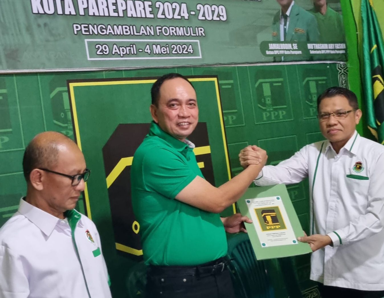 TQ Kembalikan Berkas Formulir ke PPP