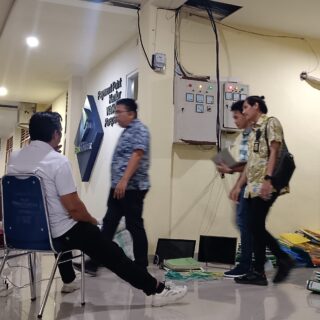 Polisi Geledah Gudang Arsip Parepare, Sejumlah Berkas Diperiksa