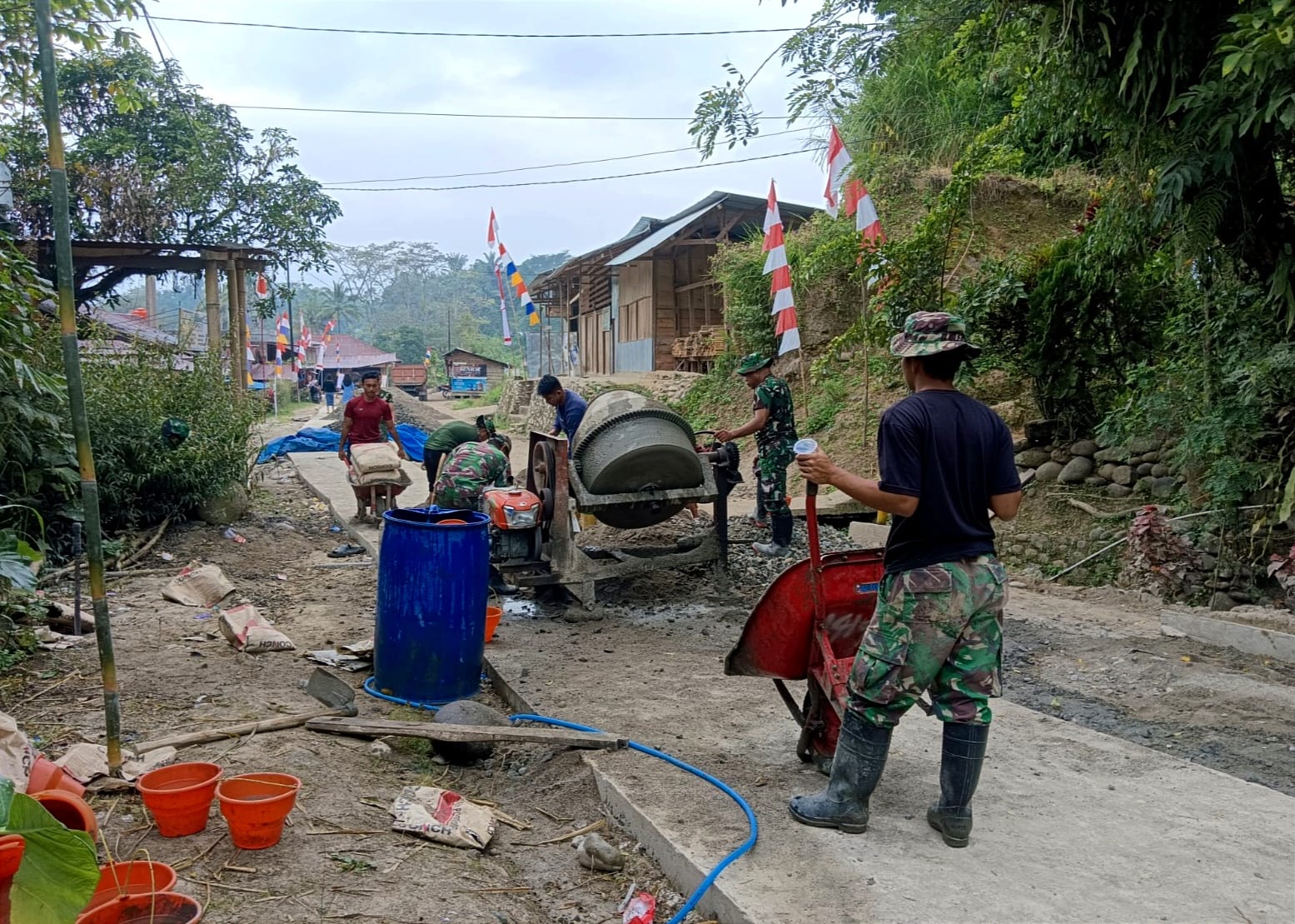 Setelah 10 Tahun Rusak, TMMD Lakukan Perbaikan Poros Tapparan-Kurra