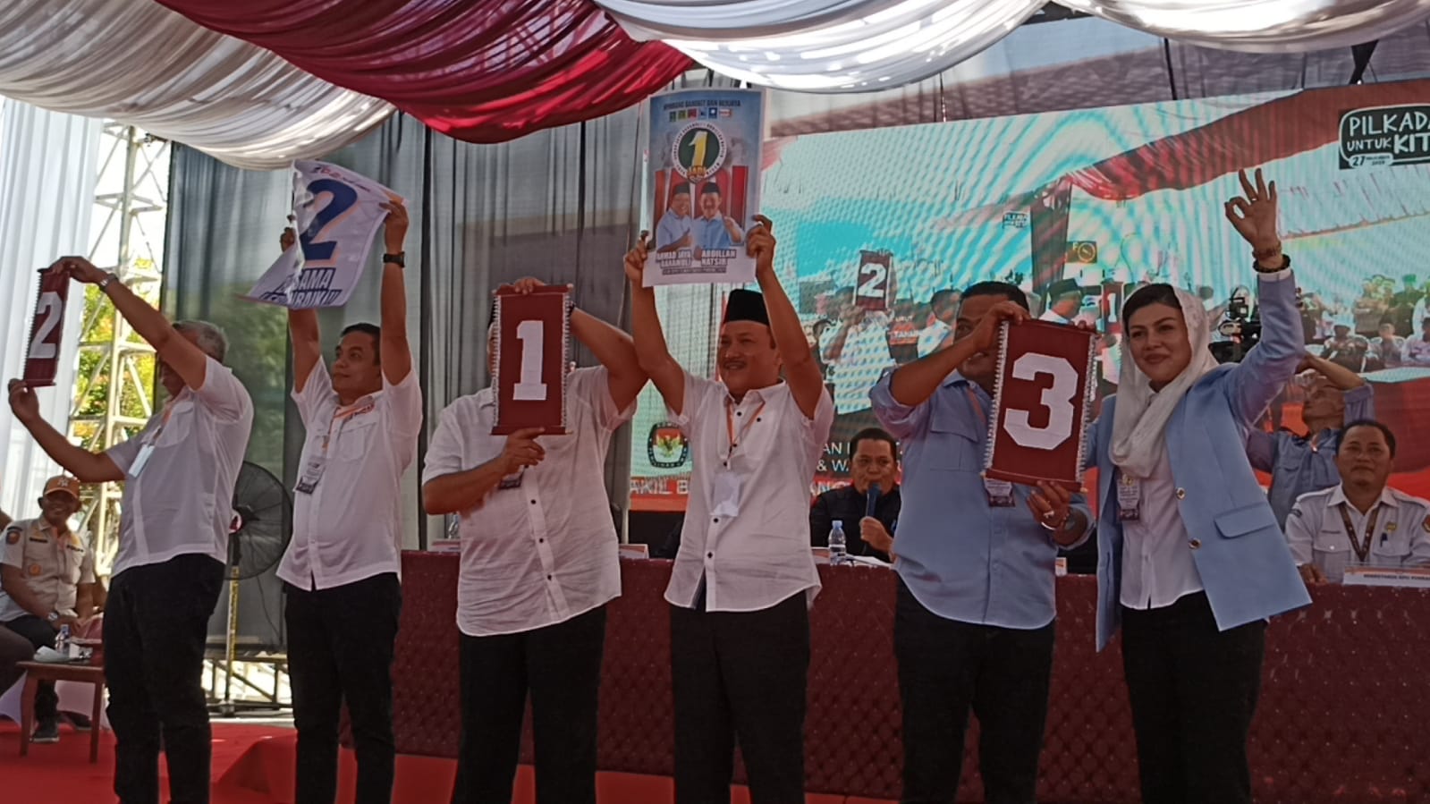 Hasil Pengundian Nomor Urut Paslon Pilkada Pinrang 2024 : JADI 1, Beriman 2, Usman-Hastri 3