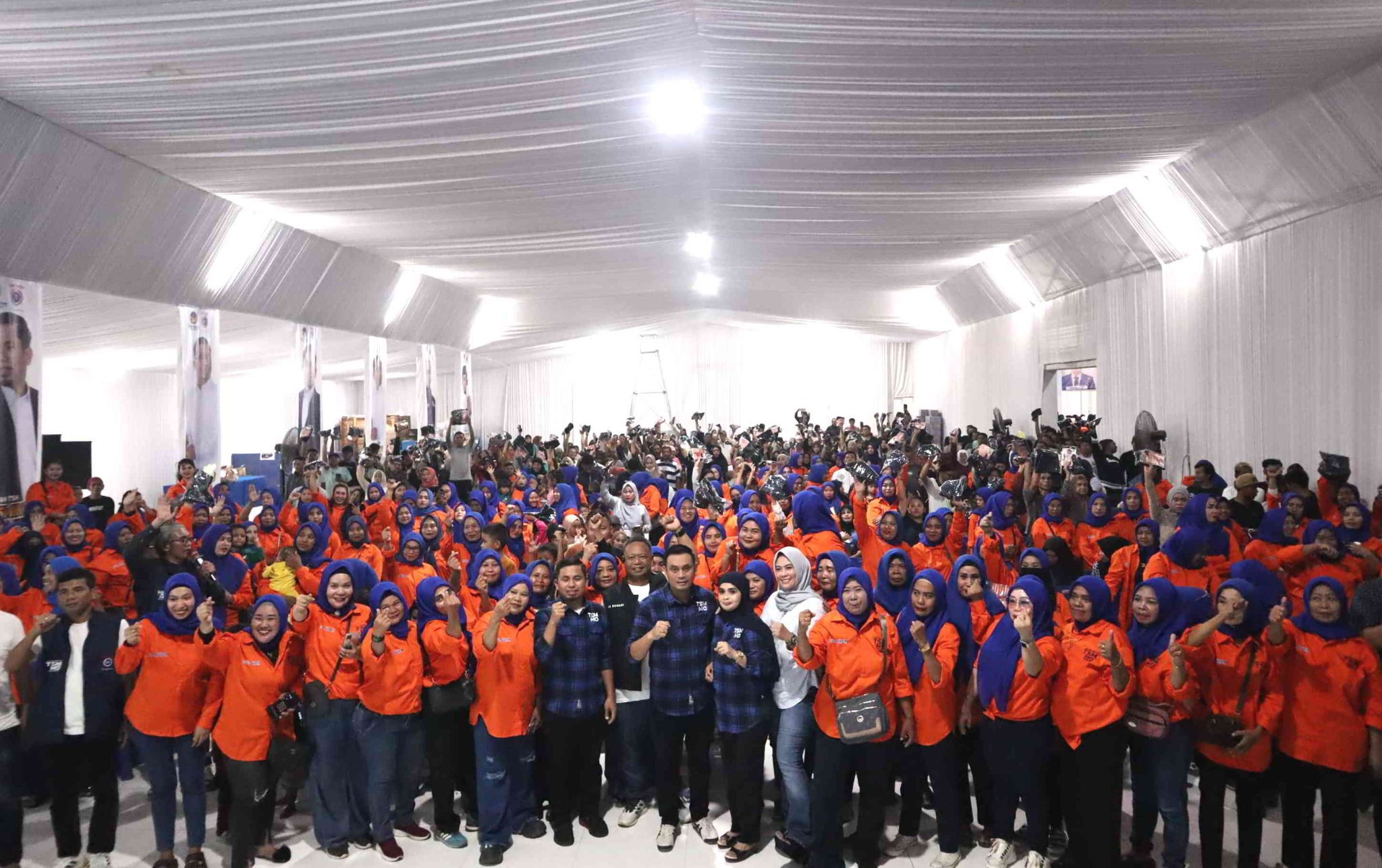 Emak-emak TKBM Resmi Jadi Keluarga Besar TSM MO, Siap Menangkan Pilkada Parepare