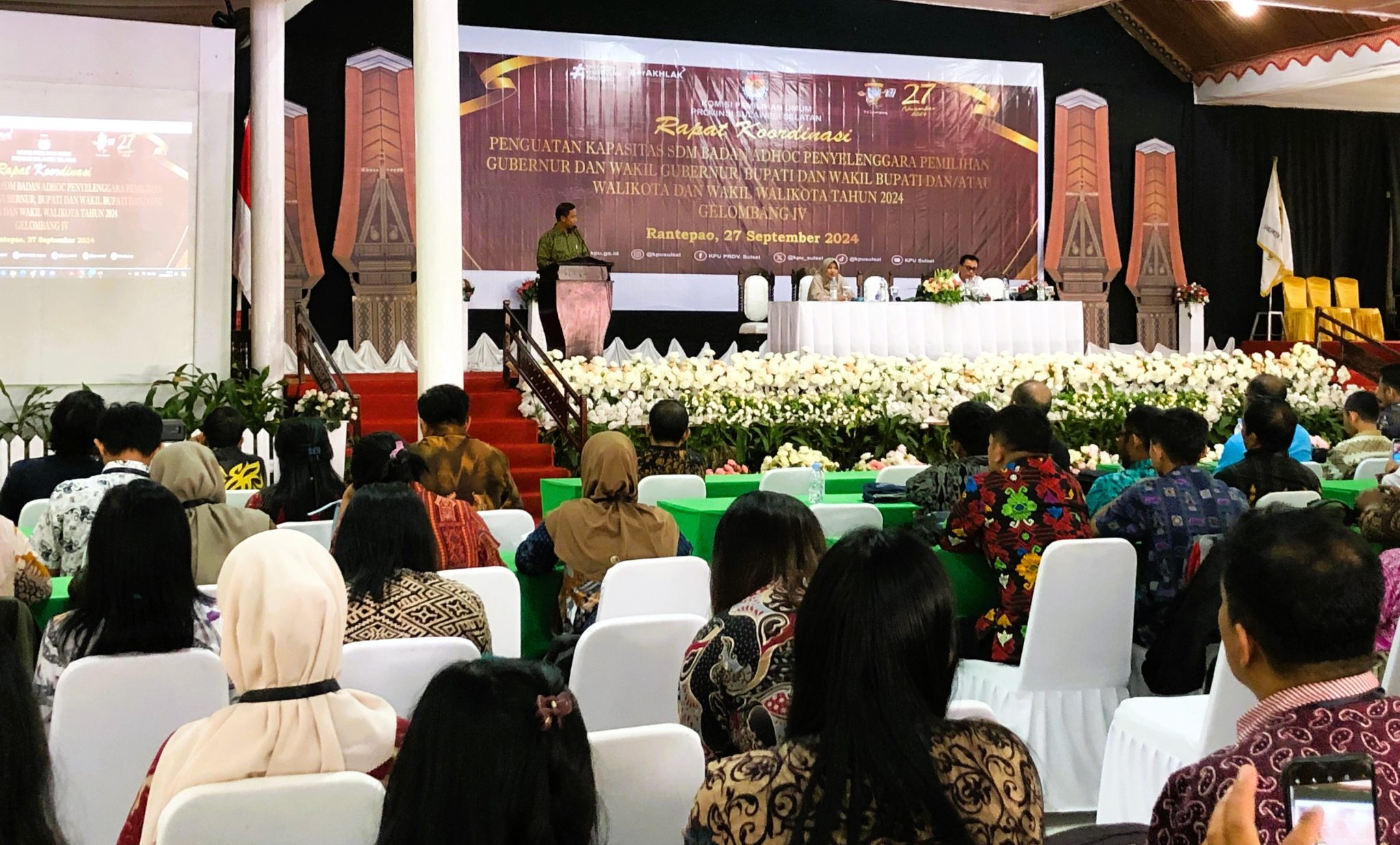 KPU Sulsel Gelar Rakor Kapasitas SDM Penyelenggara di Toraja Utara 2 KPU Sulsel Gelar Rakor Kapasitas SDM Penyelenggara di Toraja Utara