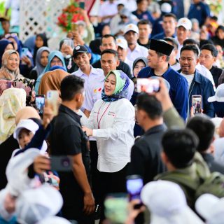 Ribuan Warga Sambut Fatmawati di Belopa, Dukung Andalan Hati untuk Sulsel Maju