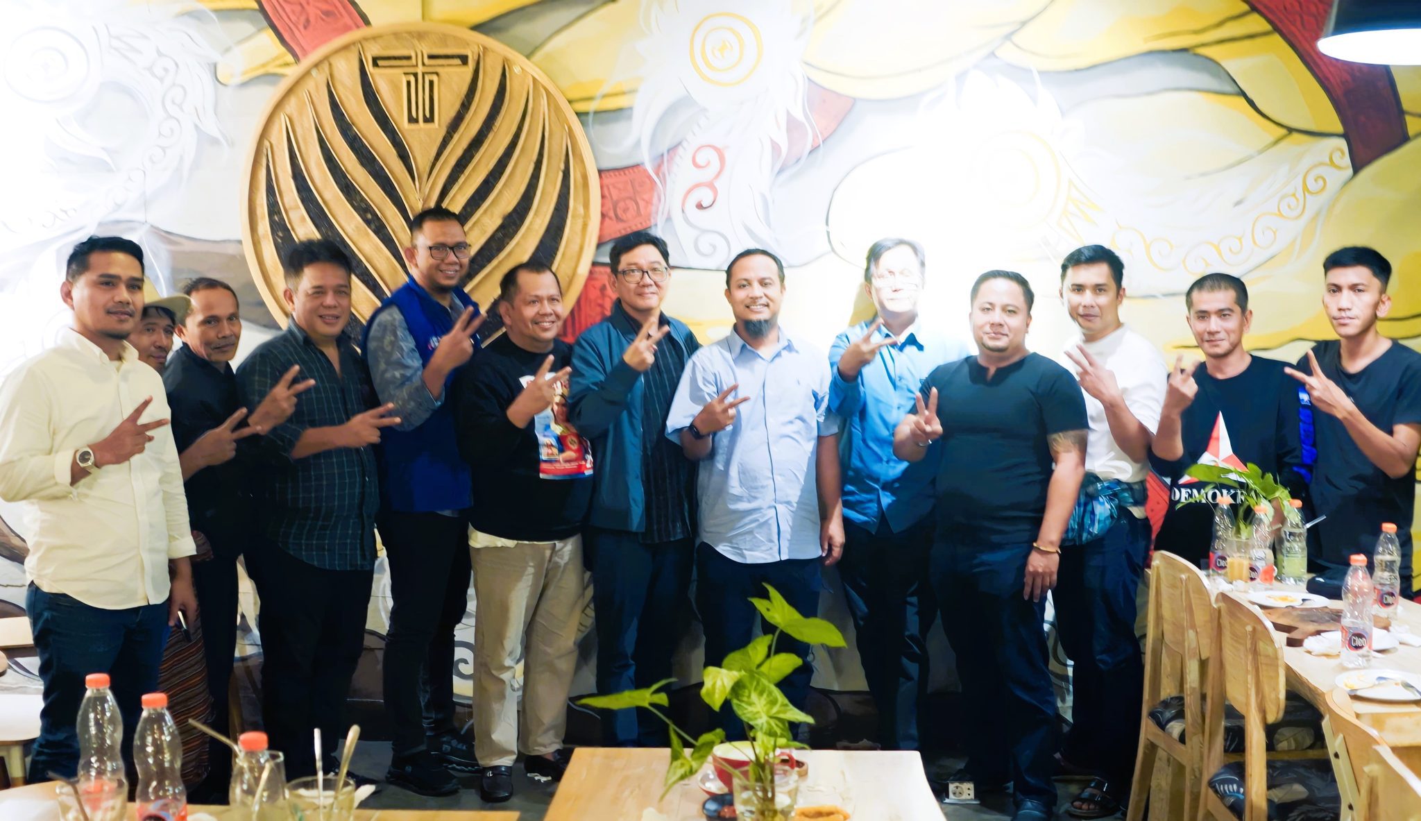 Anggota DPRD Toraja Utara Terpilih Akui Perhatian Andi Sudirman kepada Toraja 2 Anggota DPRD Toraja Utara Terpilih Akui Perhatian Andi Sudirman kepada Toraja