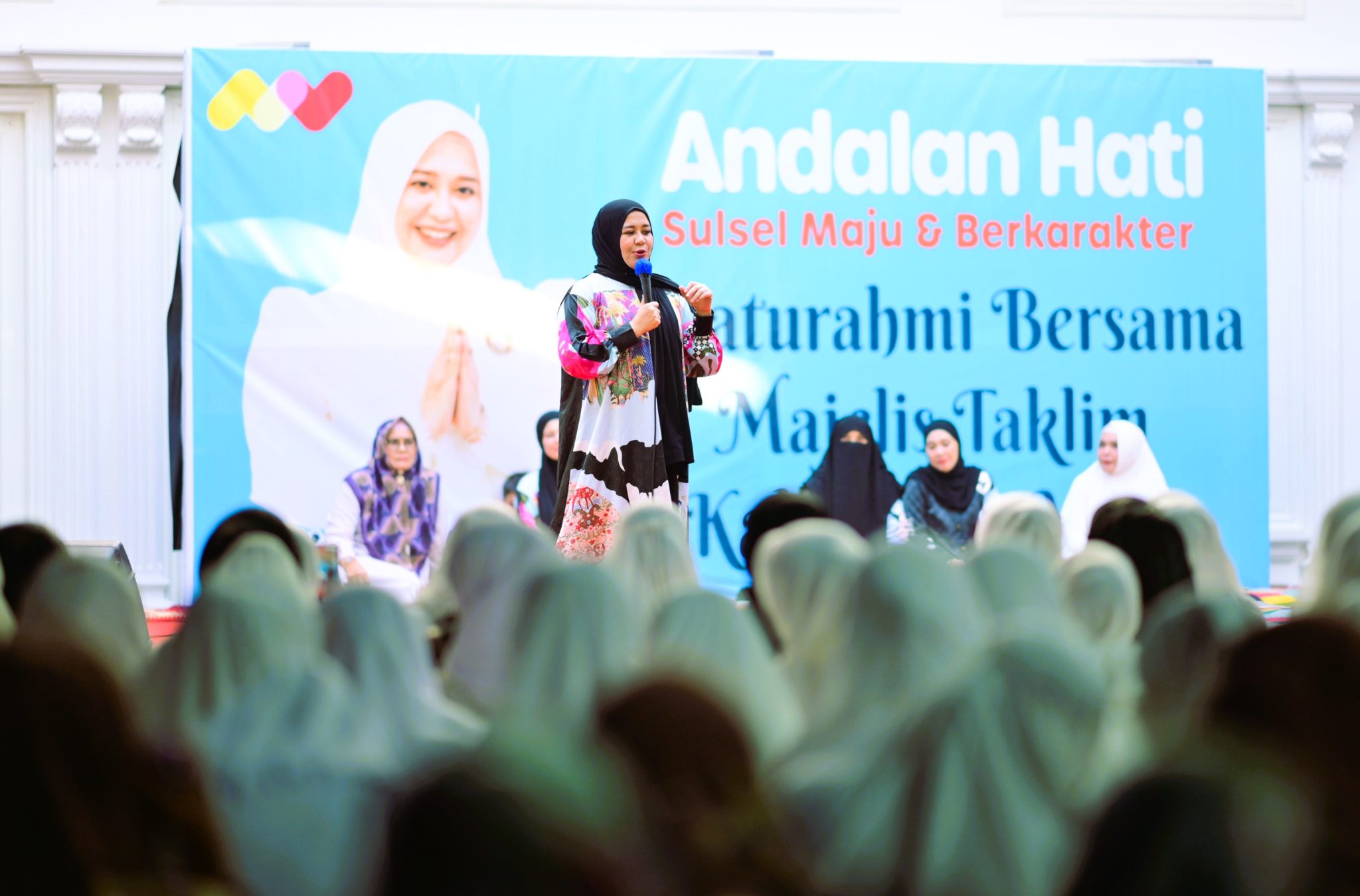 Fatmawati Disambut Meriah di Wajo, Aspirasi Warga Jadi Perhatian 2 Fatmawati Disambut Meriah di Wajo, Aspirasi Warga Jadi Perhatian