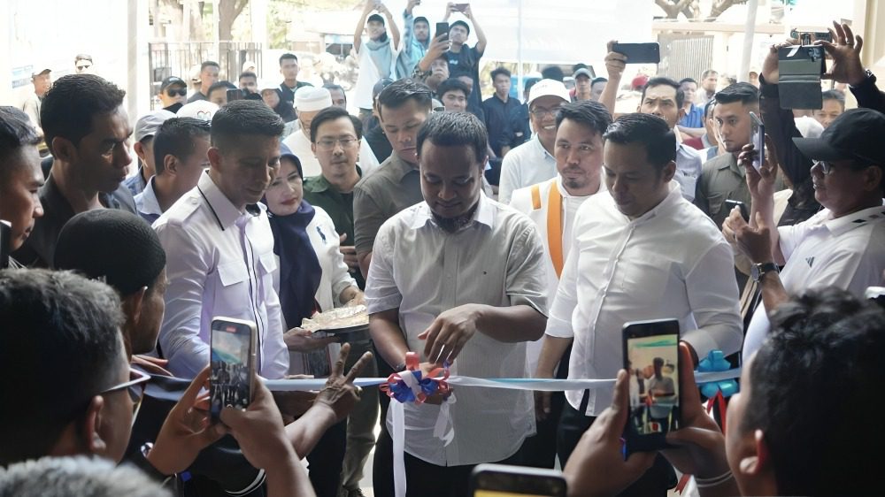 Andi Sudirman Resmikan Posko Induk Andalan Hati di Maros