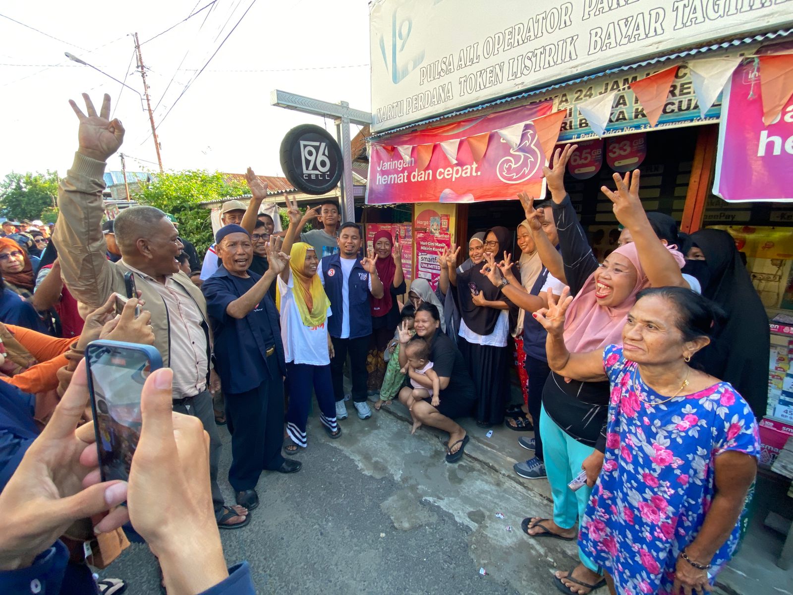 Warga Cempae Puji Figur Merakyat dan Program Tasming-Hermanto