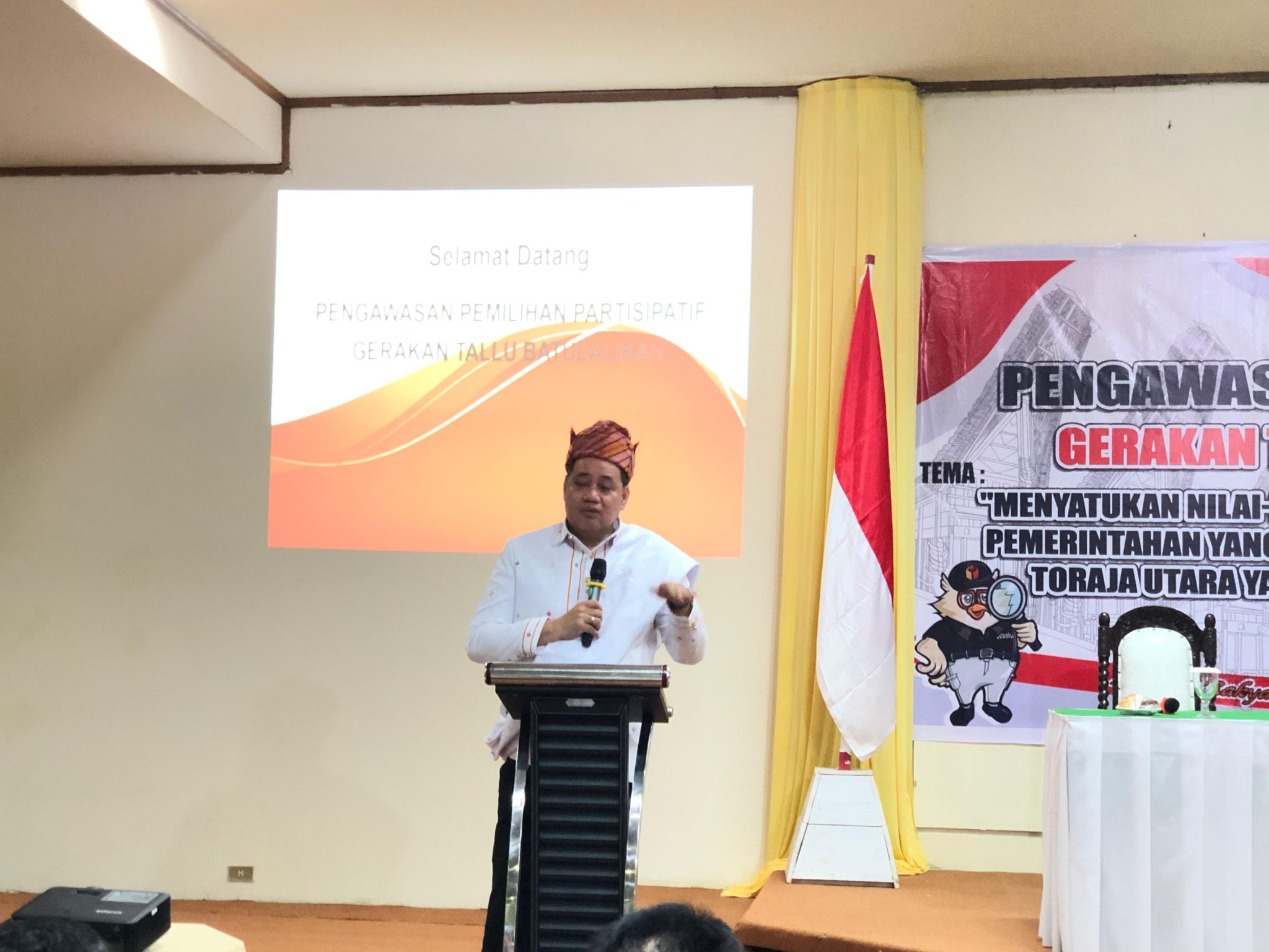Pimpinan Bawaslu RI Buka Diskusi Pengawasan Partisipatif Gerakan Tallu Batu Lalikan Toraja Utara