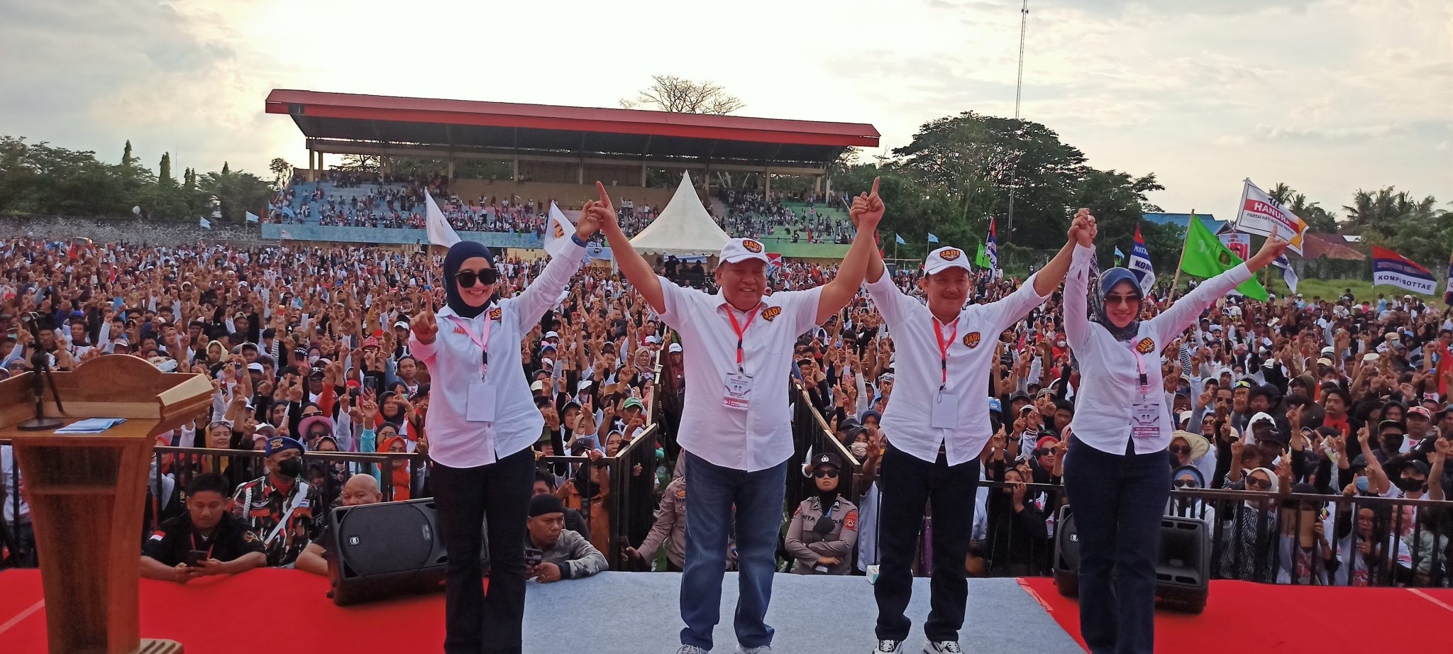 Bikin Takjub! Ribuan Masyarakat Pinrang Hadiri Kampanye Akbar JADI, Gaungkan Perubahan