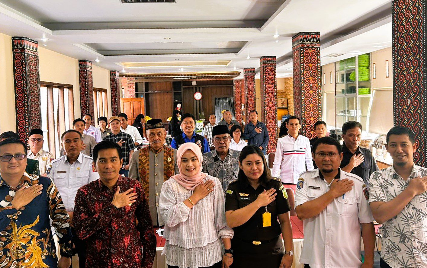 KPU Tana Toraja Gelar Penyuluhan Menjelang Pilkada 2024, Fokus pada Kepatuhan Hukum dan Pemilih Cerdas