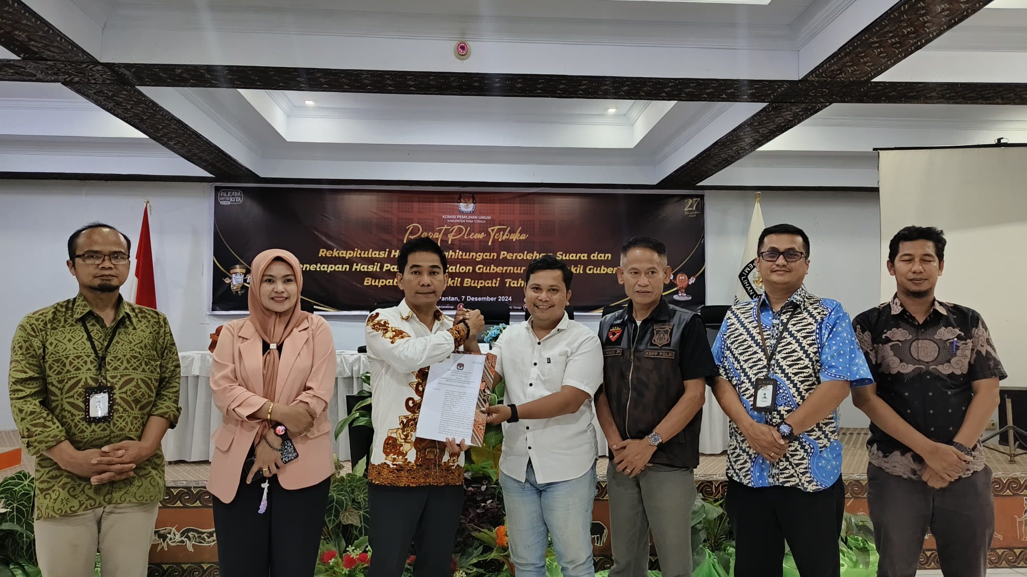 KPU Tetapkan Zadrak-Erianto Menang Pilkada Tana Toraja 2024