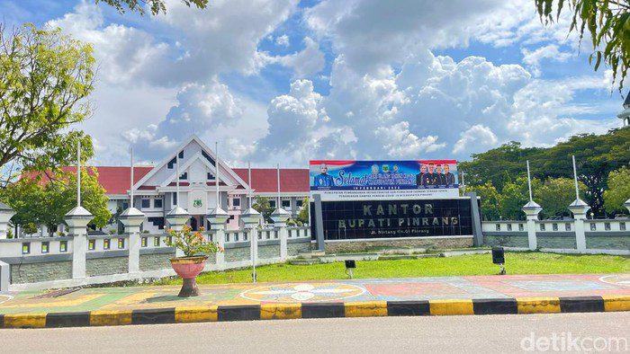 Kabar Bahagia Bagi Pekerja! UMK Pinrang Ikuti UMP Sulsel Rp 3,6 Juta