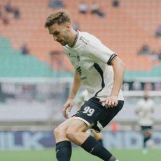 Persita Vs PSM : Sontekan Nermin Haljeta Bawa Juku Eja Unggul Babak Pertama