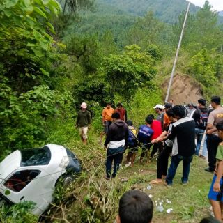 Rombongan Wisatawan Asal Luwu Kecelakaan di Bonggakaradeng, Tana Toraja, 1 Tewas