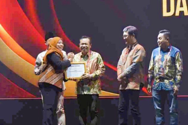 KPU Sulsel Raih Dua Penghargaan di Penghujung 2024