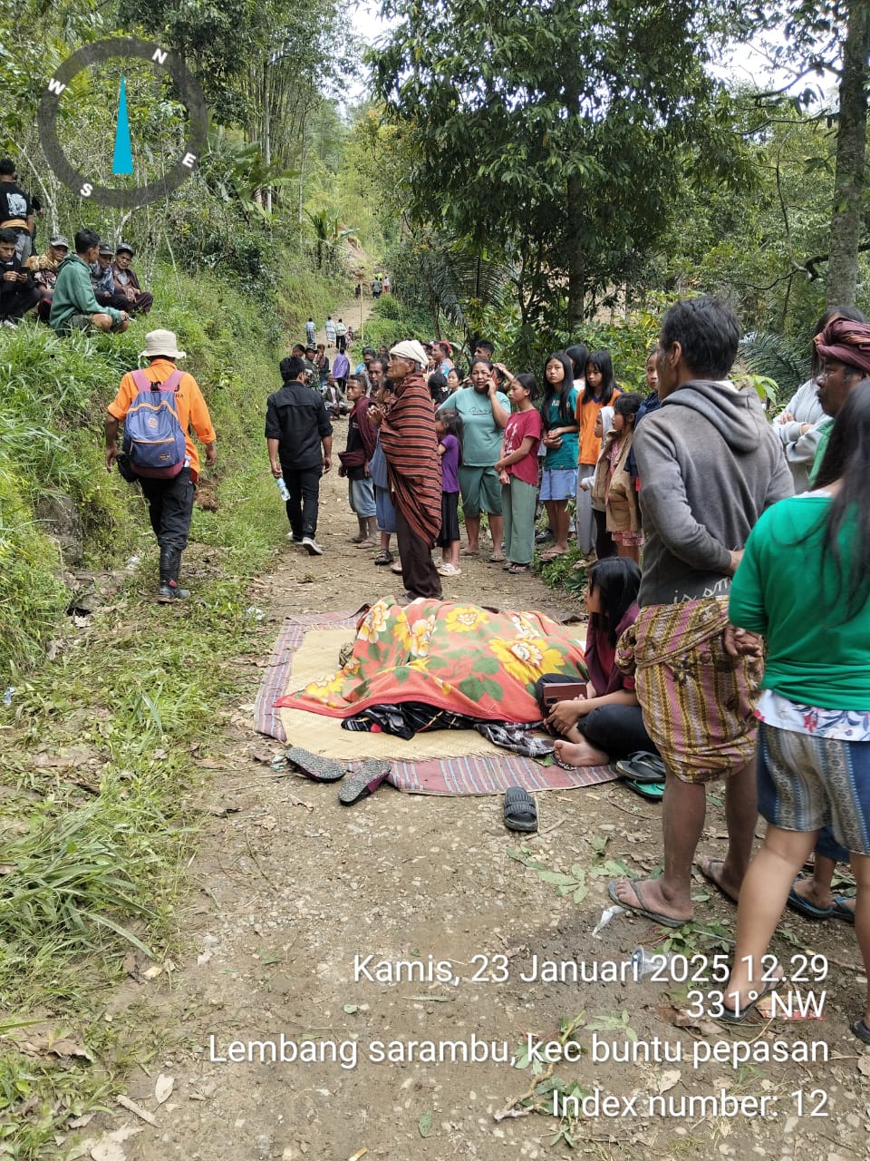 Pasangan Suami Istri Tewas Tertimbun Longsor di Buntu Pepasan, Toraja Utara
