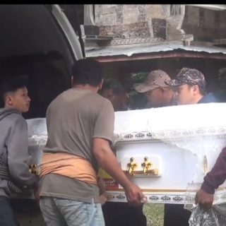 Jenazah Alia Belinda, Korban Kebakaran Glodok Plaza, Tiba di Kampung Halamannya di Sangalla’