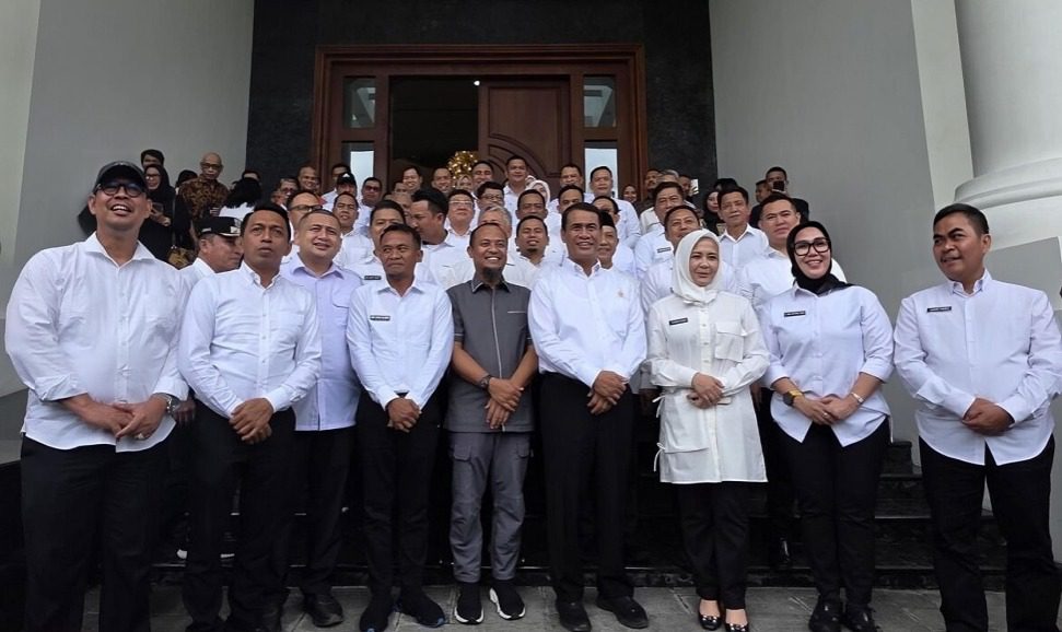 Mentan Amran Sulaiman Jamu Gubernur, Wagub, dan Seluruh Kepala Daerah Terpilih se-Sulsel