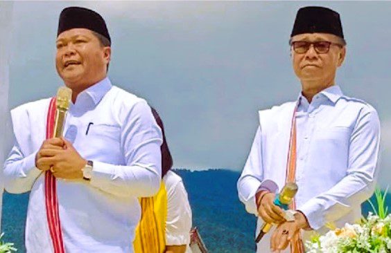 Bupati dan Wakil Bupati Mamasa Tegaskan Komitmen untuk Persatuan dan Kemajuan Daerah 2 Bupati dan Wakil Bupati Mamasa Tegaskan Komitmen untuk Persatuan dan Kemajuan Daerah