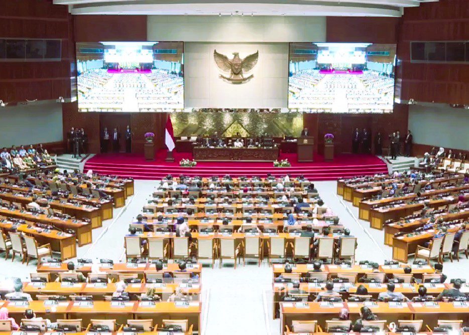 DPR Sahkan Revisi UU TNI, Perubahan Utama soal Jabatan Sipil dan Usia Pensiun