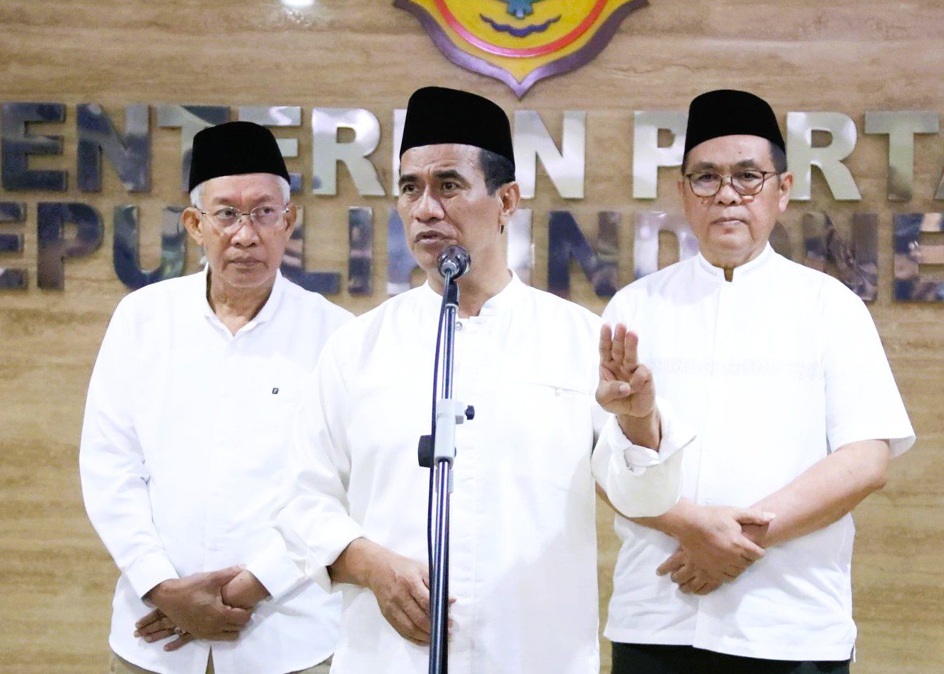 Mentan Amran Pastikan Stok Beras Nasional Aman Jelang Lebaran, Capai 2,2 Juta Ton