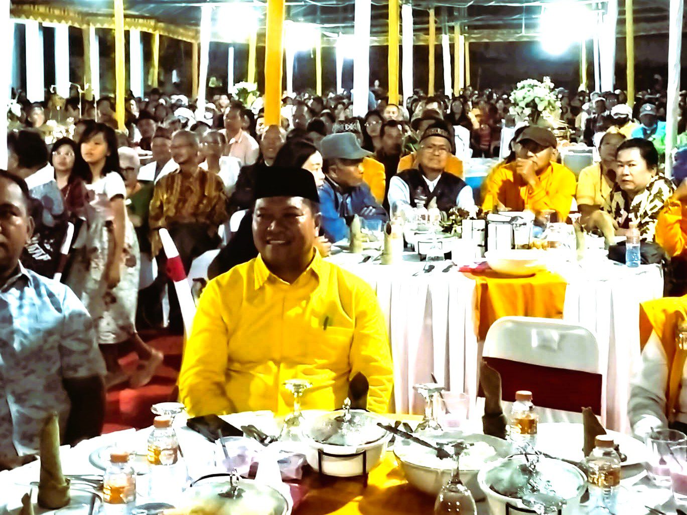 Semarak Paskah 2025: Ribuan Warga Mamasa Bersatu dalam Ibadah Akbar dan Pawai Obor Kebangkitan