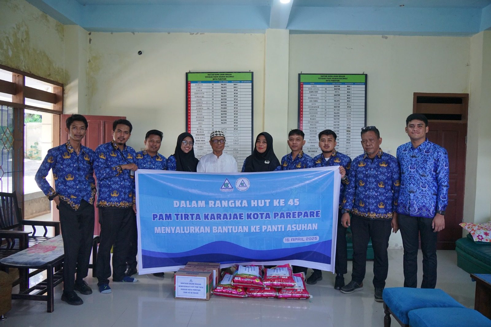 Berbagi Kebahagiaan di HUT Ke-45, Jajaran PAM Tirta Karajae Anjangsana ke Panti Asuhan di Parepare