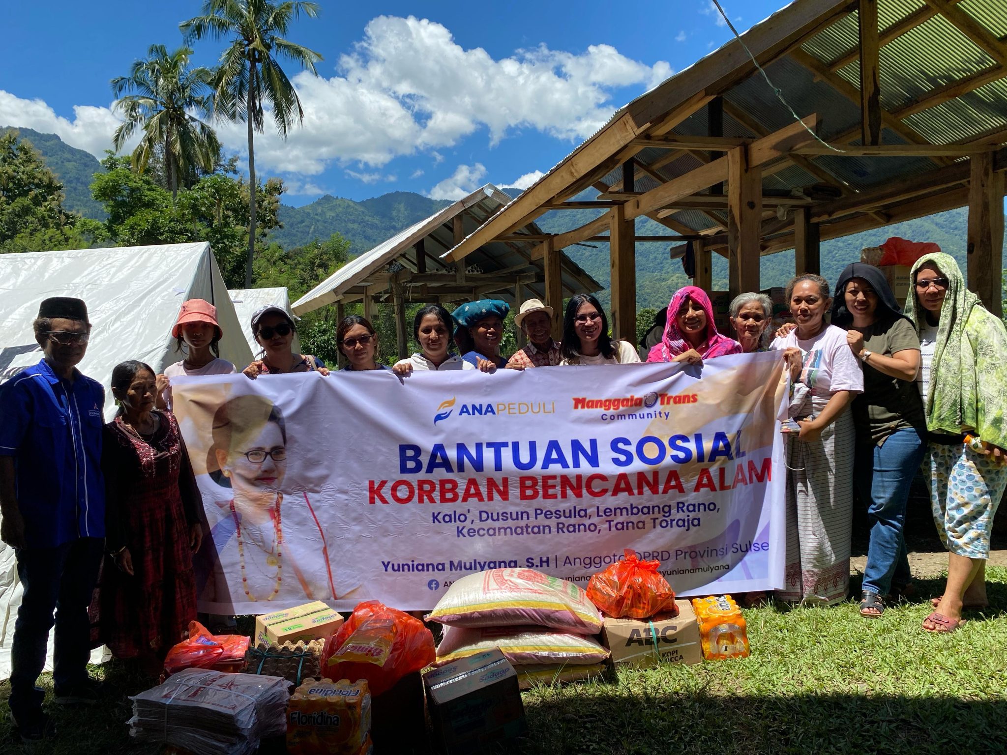 Wujud Kepedulian, Yuniana Mulyana Bantu Korban Bencana Alam di Rano Tana Toraja