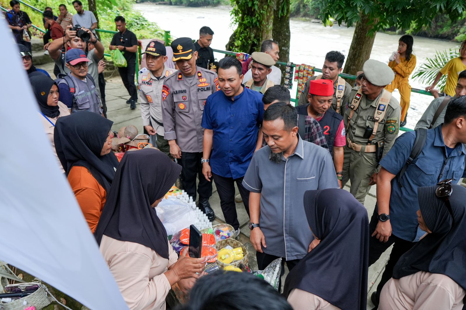 Gubernur Andi Sudirman Kunjungi Permandian Air Panas Pincara, Dukung Pengembangan Pariwisata Luwu Utara