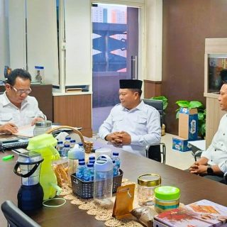 Bupati Mamasa Audiensi dengan Deputi BNPB Bahas Penguatan Penanggulangan Bencana