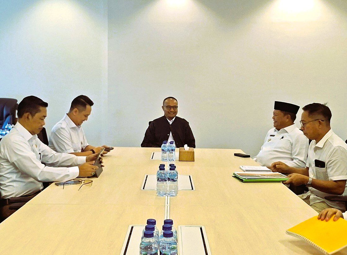 Bupati Mamasa Dorong Penanganan RTLH dan Relokasi Warga Rawan Bencana ke Kementerian Perumahan