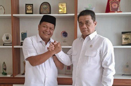 Perjuangan Akses Listrik dan Internet di Dusun Terpencil, Bupati Mamasa Temui Wamendes PDT
