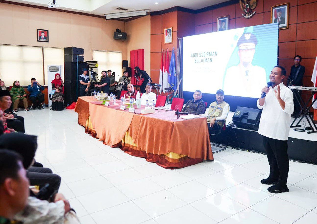 Kerja Sama dengan Kementerian Sosial, Gubernur Sulsel Siapkan Sekolah Rakyat untuk Warga Tidak Mampu