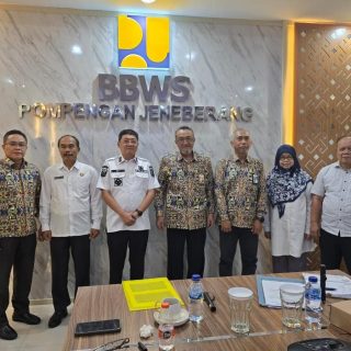 Percepat Normalisasi Sungai di Toraja Utara, Bupati Dedy Konsultasi ke BBWS Pompengan