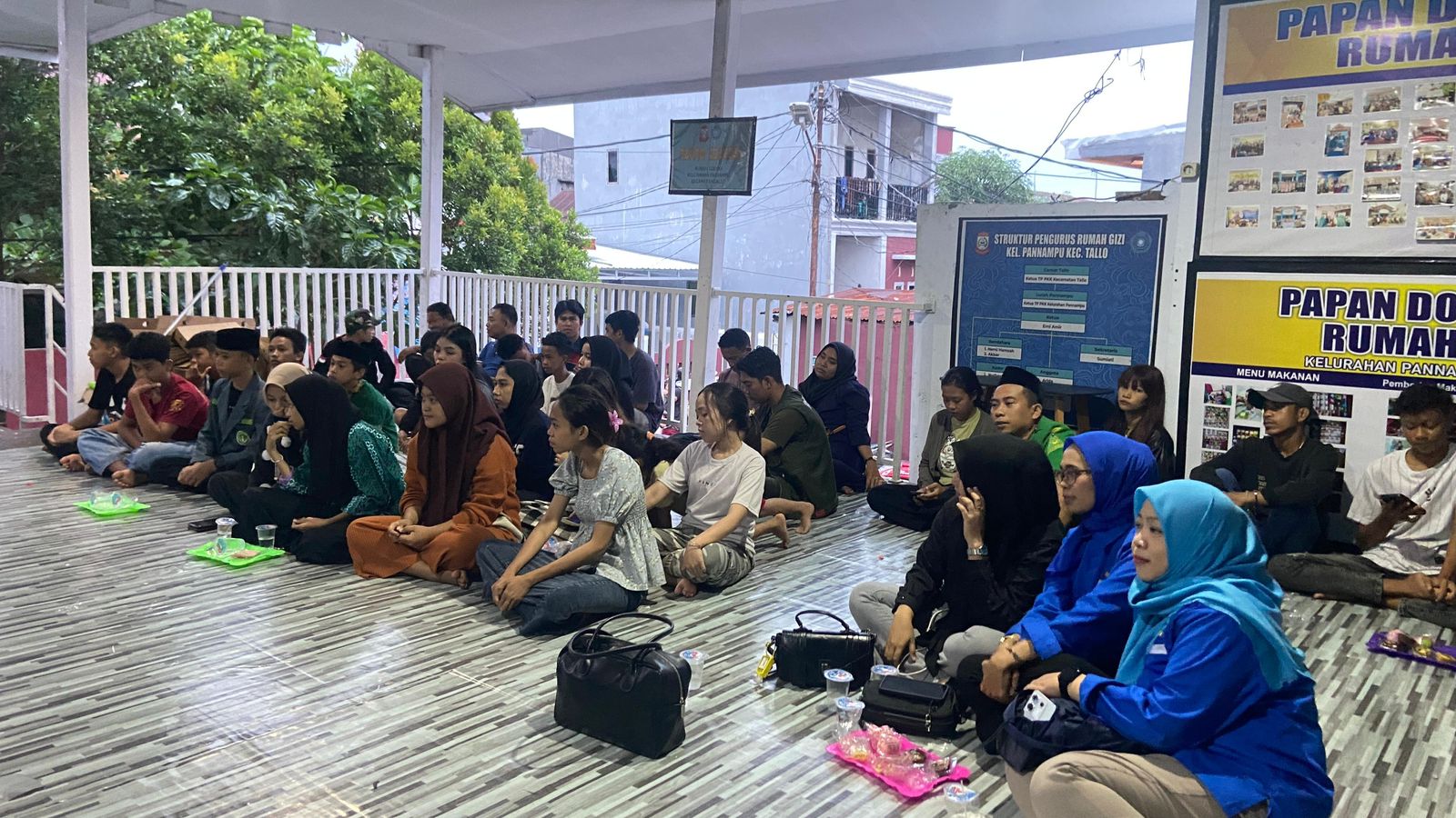 Pemuda Berkarya, Kelurahan Berjaya: DPD KNPI Makassar Bergerak di Pannampu 2 Pemuda Berkarya, Kelurahan Berjaya: DPD KNPI Makassar Bergerak di Pannampu