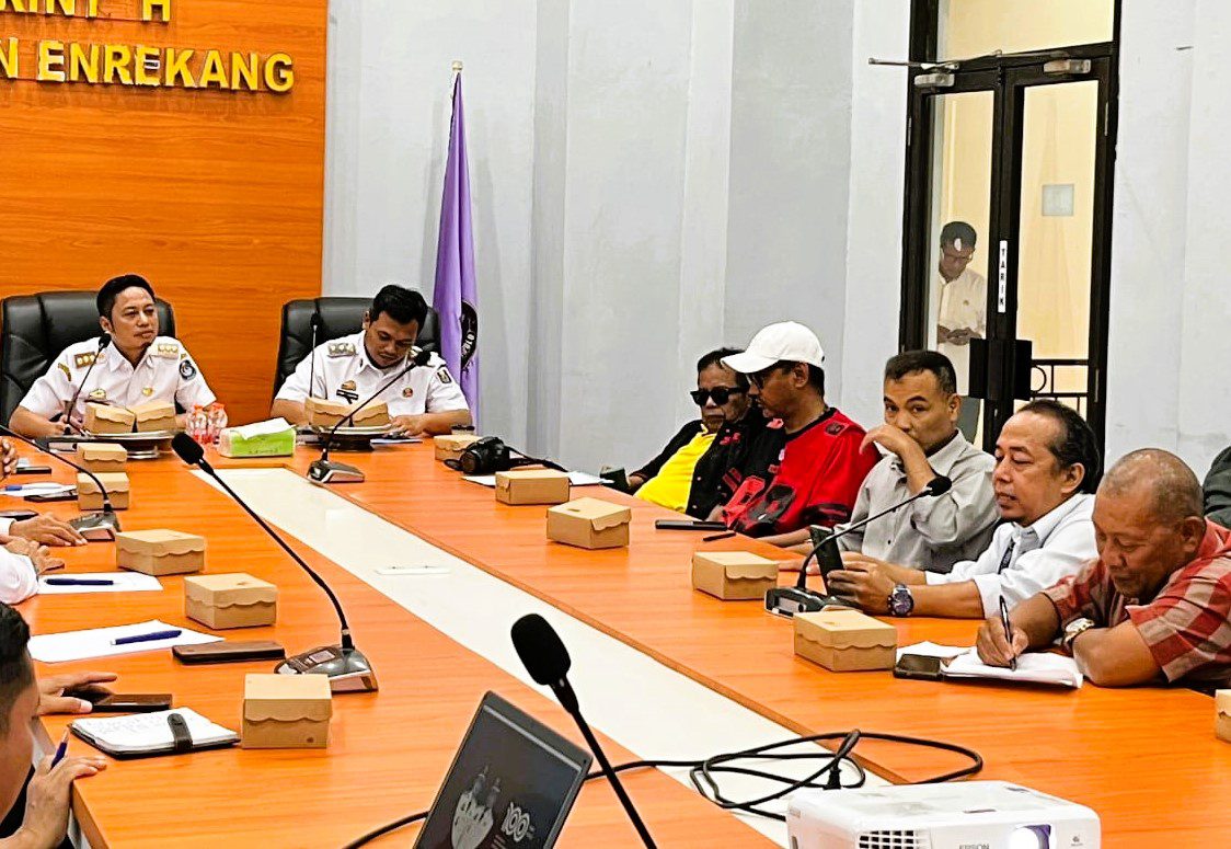 Ucu-Iwan Tuntaskan 100 Hari Kerja, Fokus pada Reformasi dan Pelayanan Publik 3 Ucu-Iwan Tuntaskan 100 Hari Kerja, Fokus pada Reformasi dan Pelayanan Publik