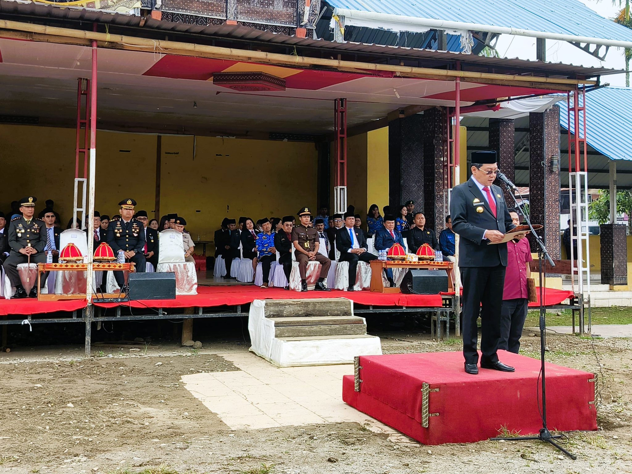 Pimpin Upacara Hari Lahir Pancasila, Bupati Toraja Utara Tekankan Nilai Pancasila dalam Pelayanan Publik