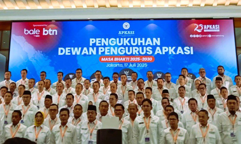 Bupati Toraja Utara Resmi Jabat Pengurus APKASI Pusat, Dikukuhkan Langsung oleh Mendagri