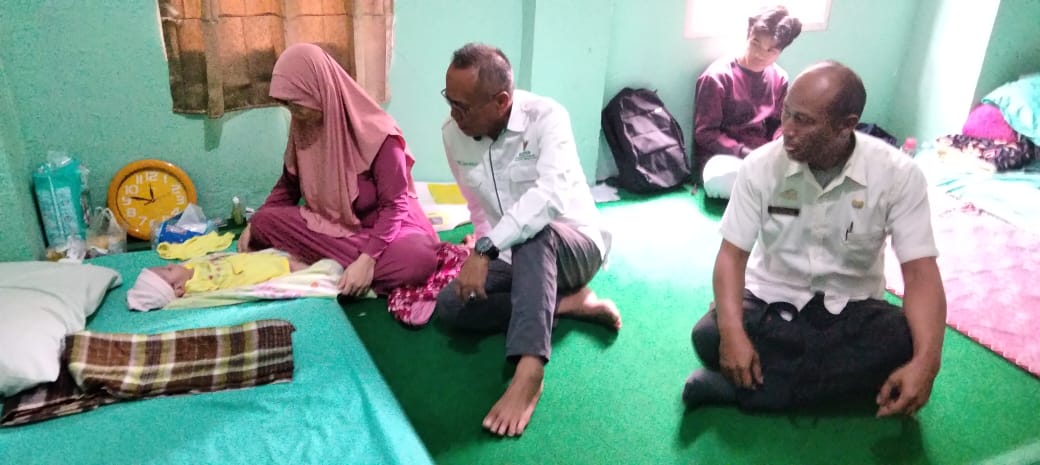 Setelah Dua Bulan Dirawat, Bayi Sulfiana Penderita Gizi Buruk Akhirnya Bisa Pulang 2 Setelah Dua Bulan Dirawat, Bayi Sulfiana Penderita Gizi Buruk Akhirnya Bisa Pulang
