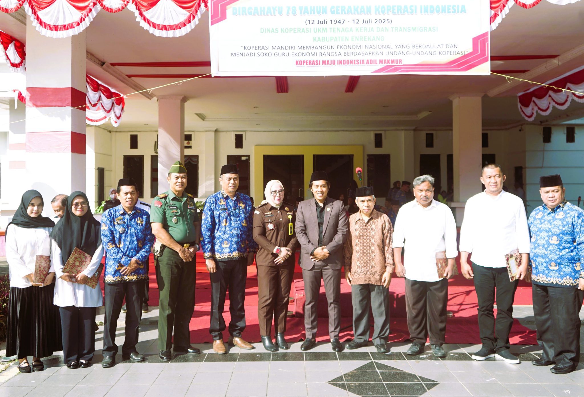 Peringati Hari Kesadaran Nasional dan Hari Koperasi ke-78, Pemkab Enrekang Serahkan SK Koperasi Merah Putih 2 Peringati Hari Kesadaran Nasional dan Hari Koperasi ke-78, Pemkab Enrekang Serahkan SK Koperasi Merah Putih
