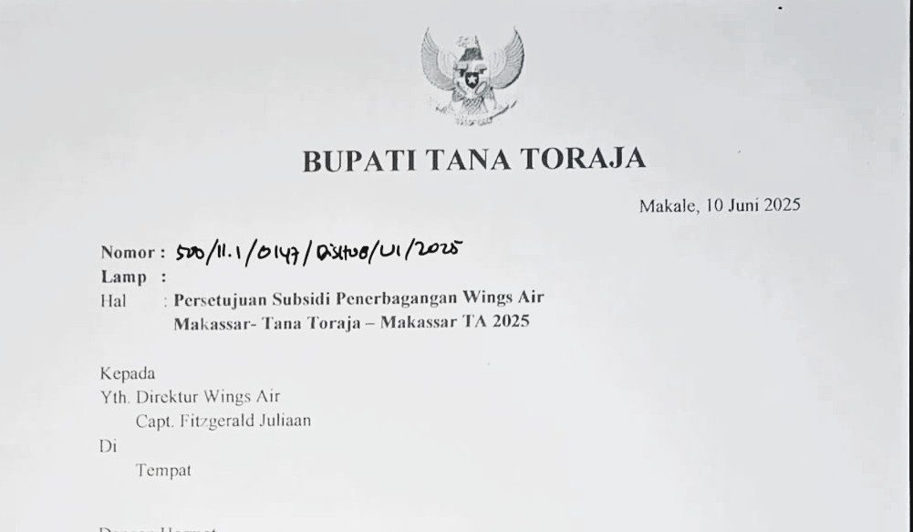 Bupati Zadrak Pastikan Penerbangan Tana Toraja–Makassar Kembali Beroperasi
