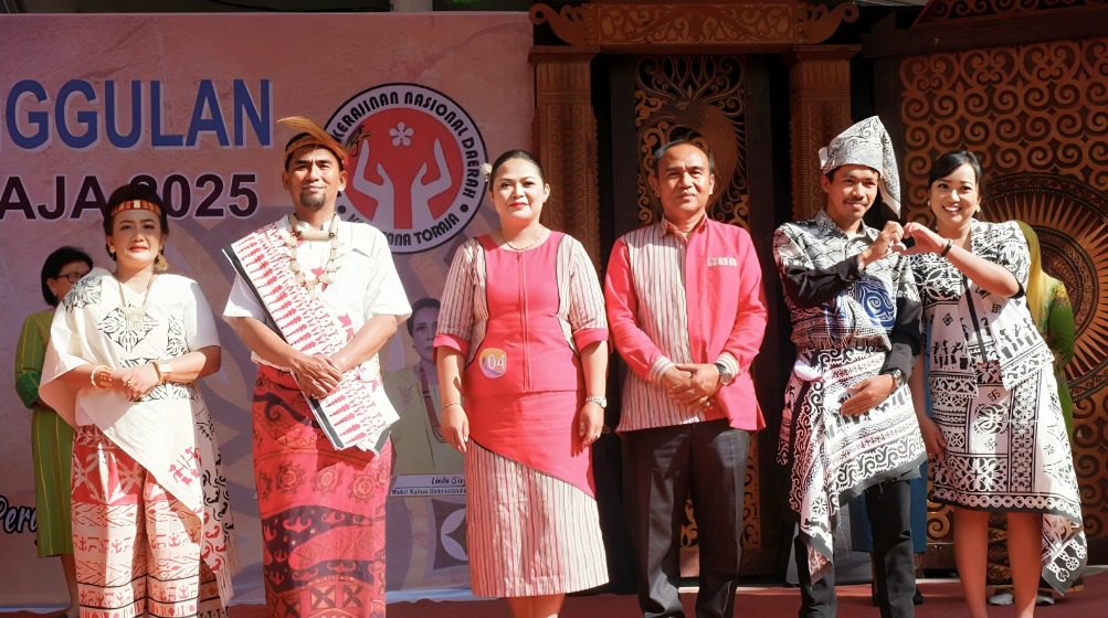 Fashion Show Lintas OPD dan Ormas Meriahkan Pameran Produk Unggulan Tana Toraja