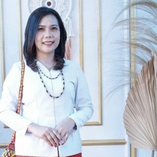 Usai Dicopot sebagai Kepala Puskesmas Nosu, Ini Kata Bd. Adolfina