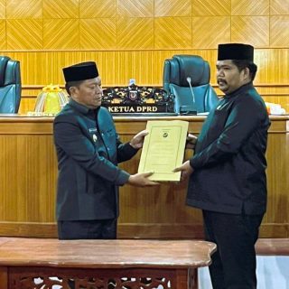 Tiga Ranperda Disepakati, Mamasa Bentuk Bapenda dan Tetapkan Arah Pembangunan 2025–2029